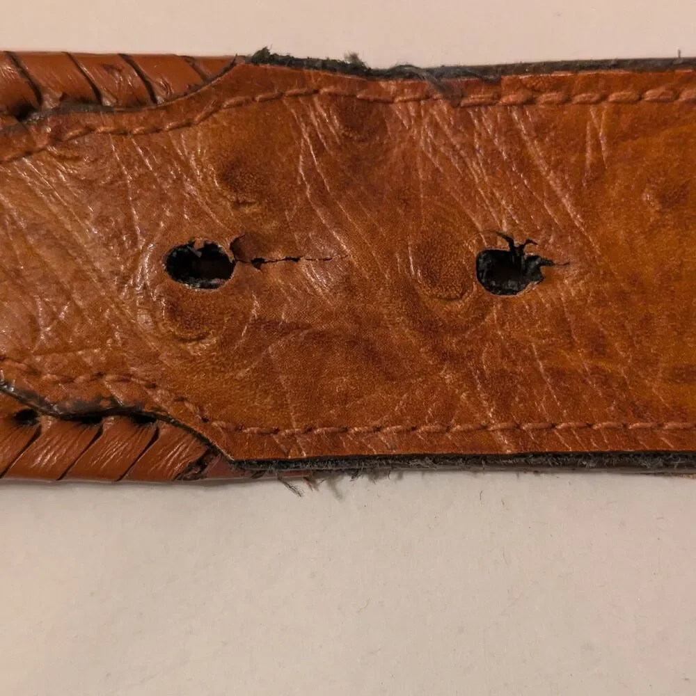 Vintage Leather Conch Scalloped Medallion Western Belt, 45-52
